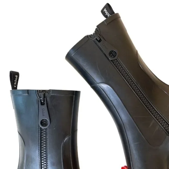 CHLOE Betty Black Rain Boots - Picture 9 of 12